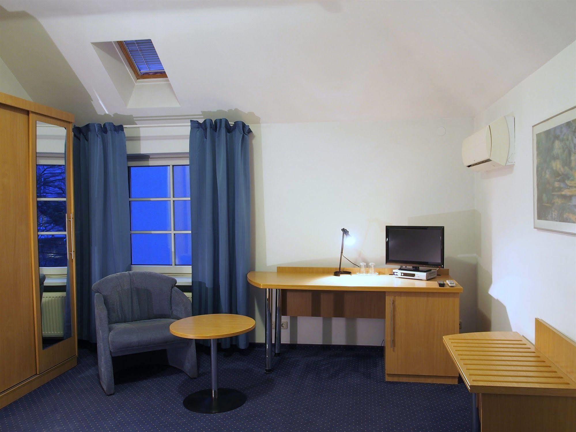 Telecom Guest Hotel Vilnius Exterior photo