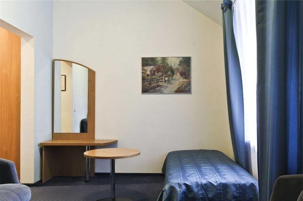 Telecom Guest Hotel Vilnius Exterior photo
