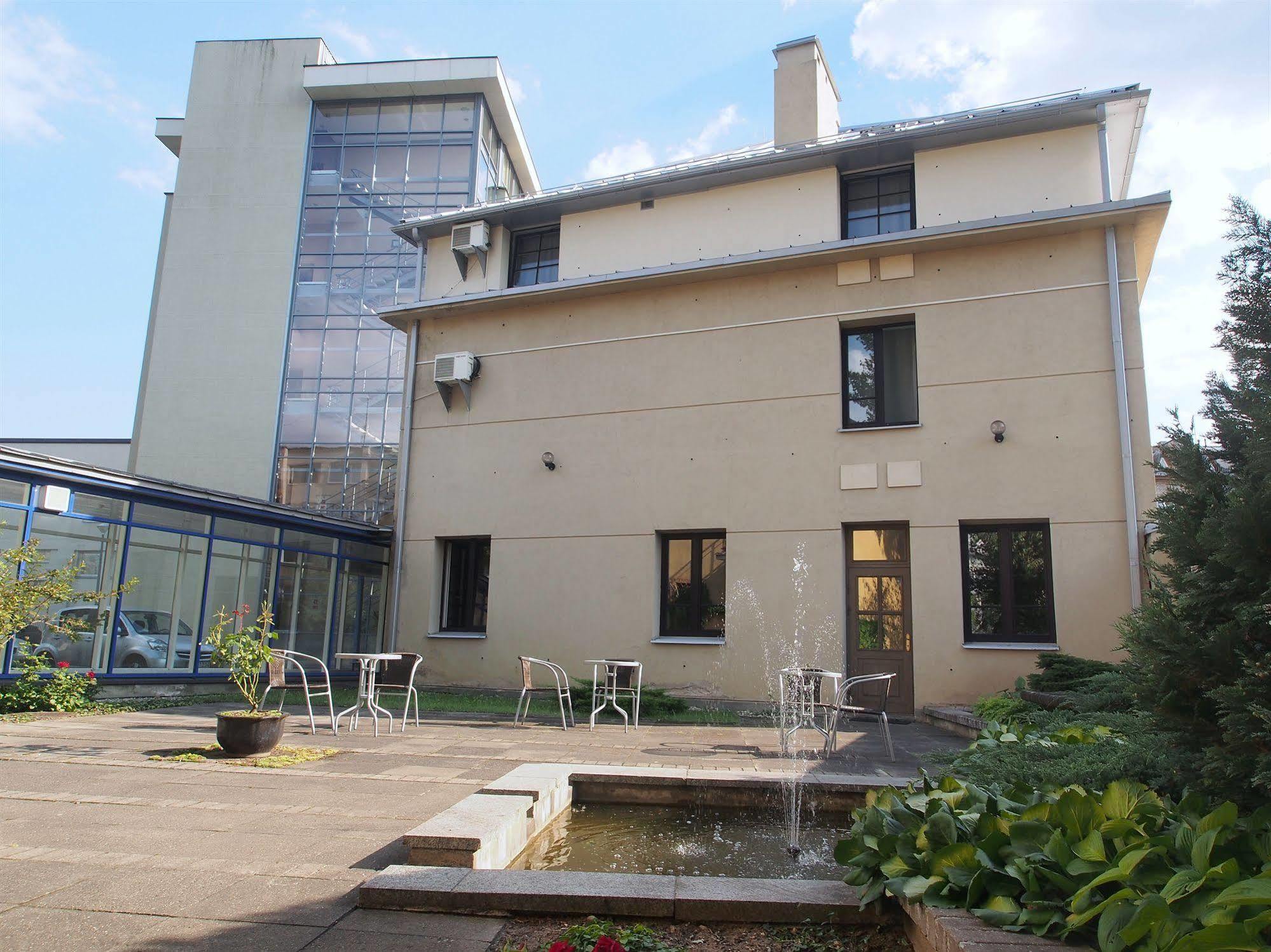 Telecom Guest Hotel Vilnius Exterior photo