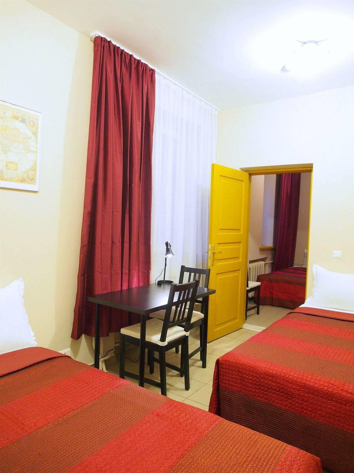 Telecom Guest Hotel Vilnius Exterior photo